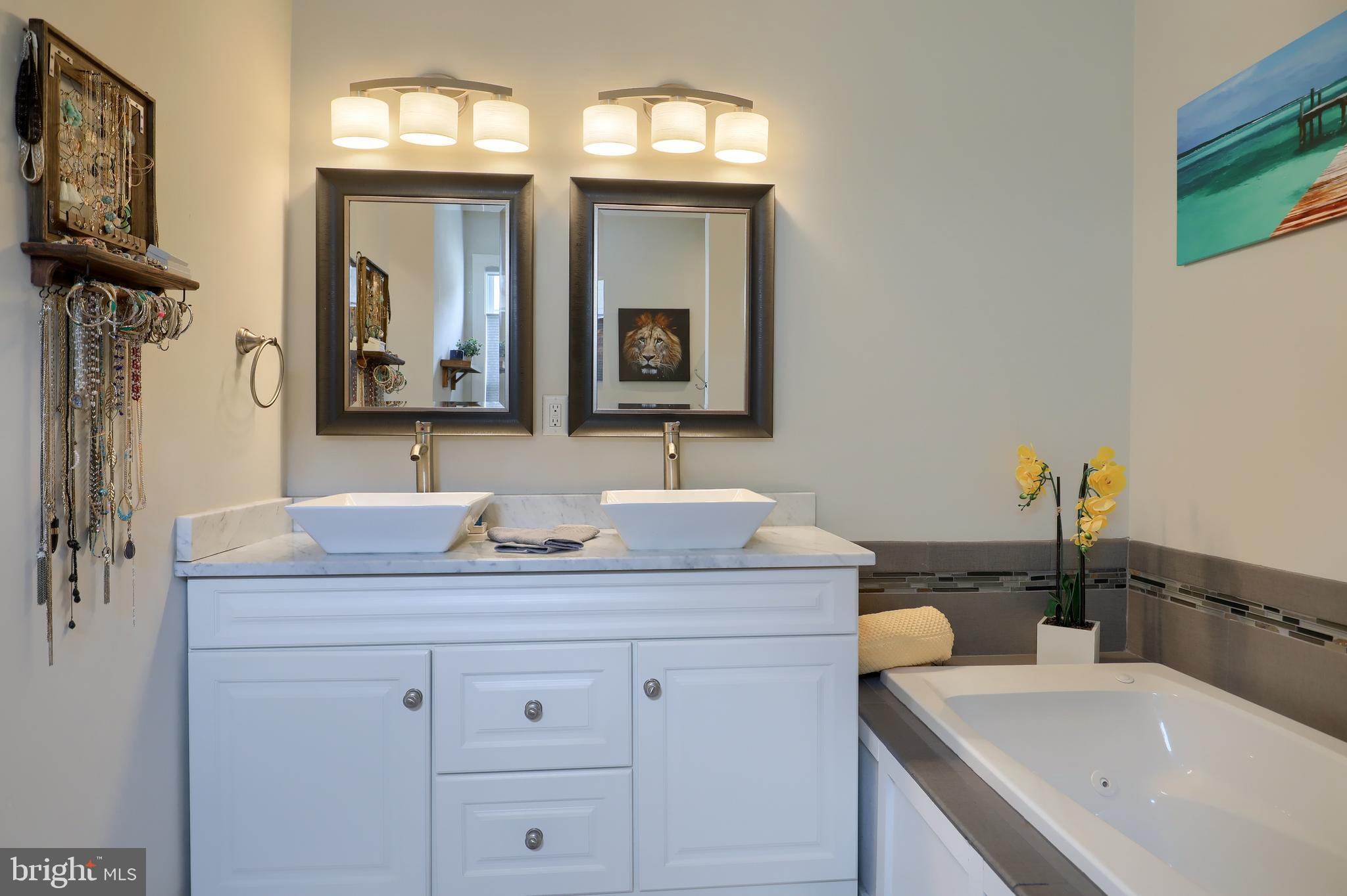 206 South Broad Street Lititz, PA 17543 - Photo 24 of 39