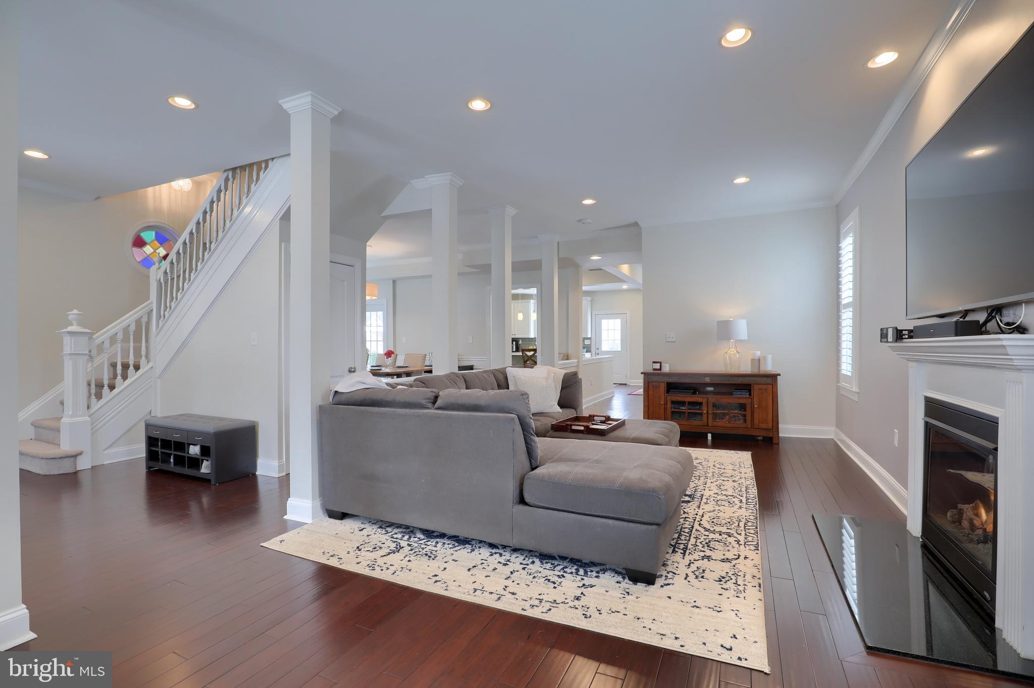206 South Broad Street Lititz, PA 17543 - Photo 8 of 39