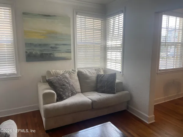 $2,300 | 319 1st Avenue North, Unit 1A, Jacksonville Beach, FL 32250