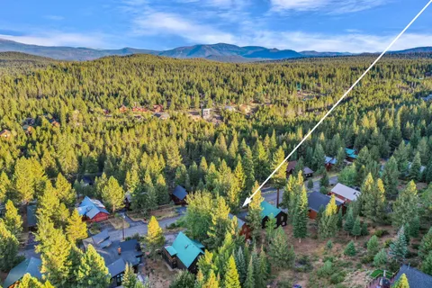 $1,085,000 | 13074 Stockholm Way, Truckee, CA 96161