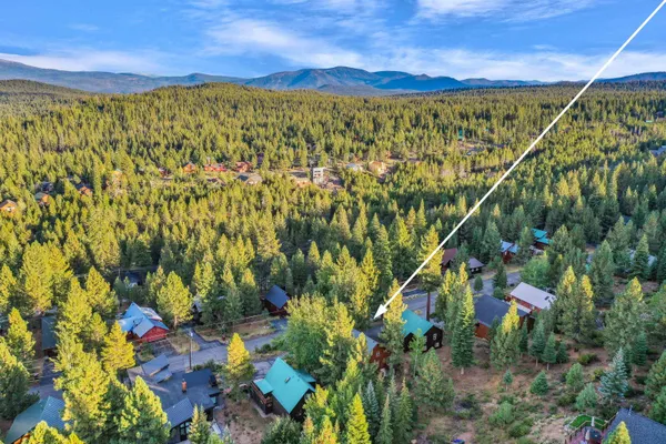 $1,085,000 | 13074 Stockholm Way, Truckee, CA 96161