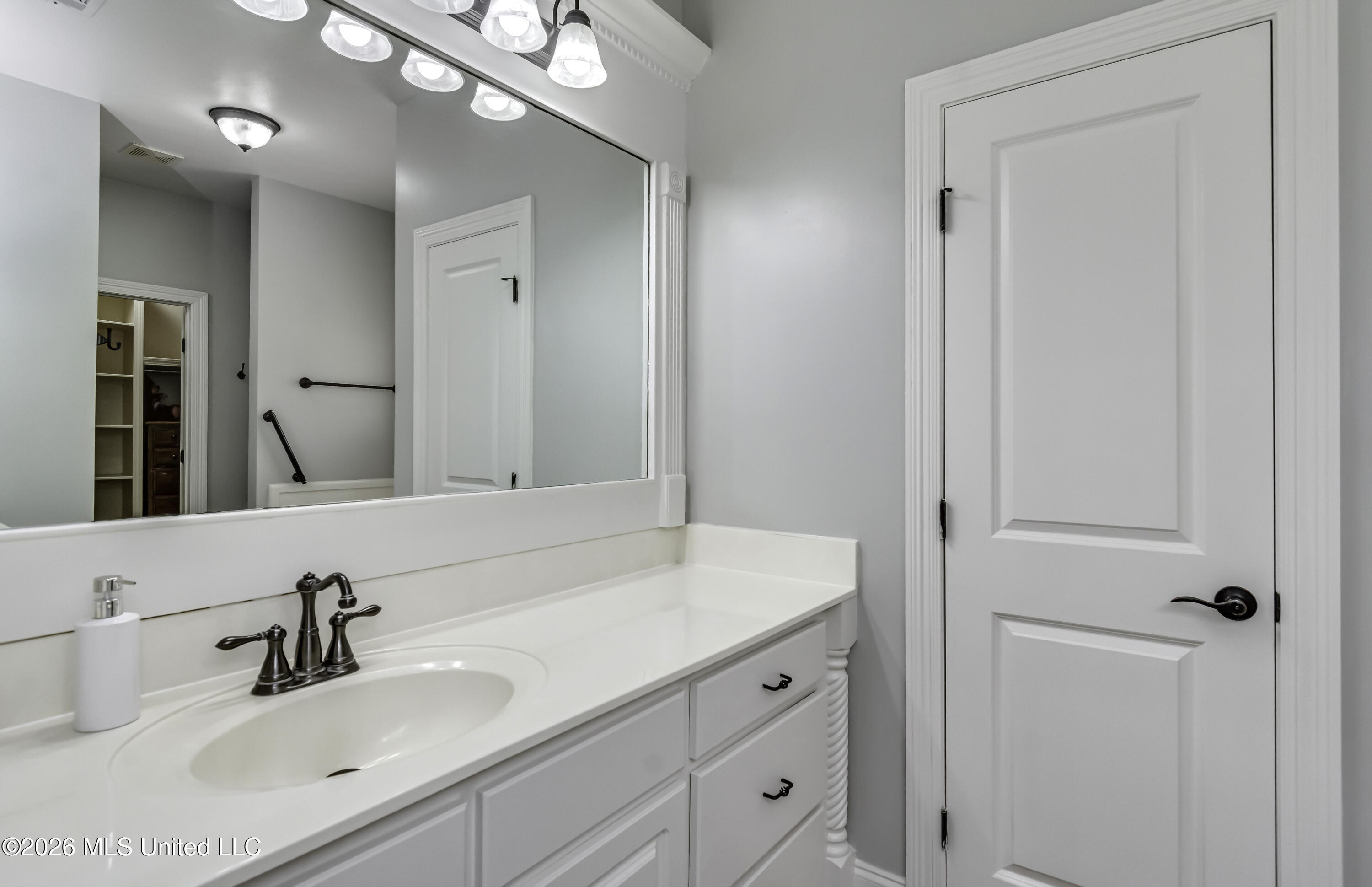 329 Towne Street Brandon, MS 39042 - Photo 38 of 72 329 Town St--55