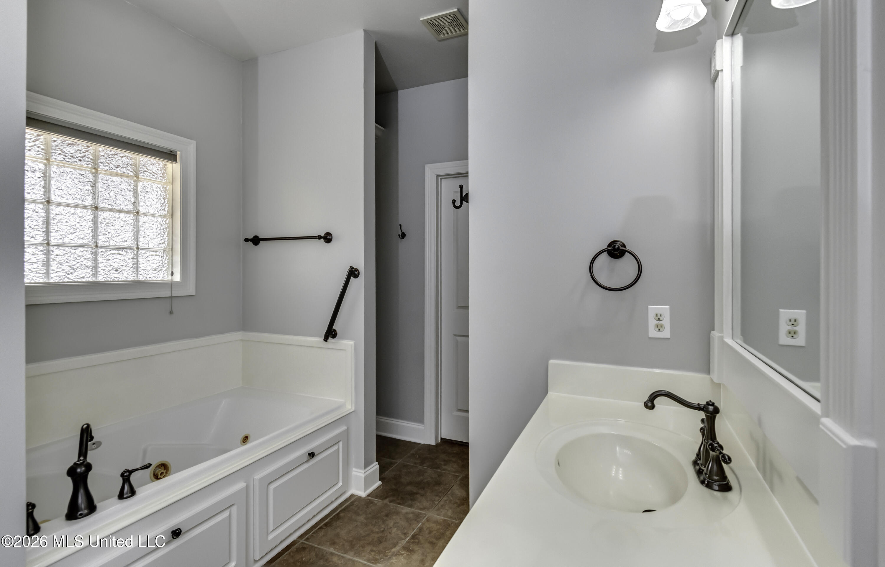 329 Towne Street Brandon, MS 39042 - Photo 39 of 72 329 Town St--60