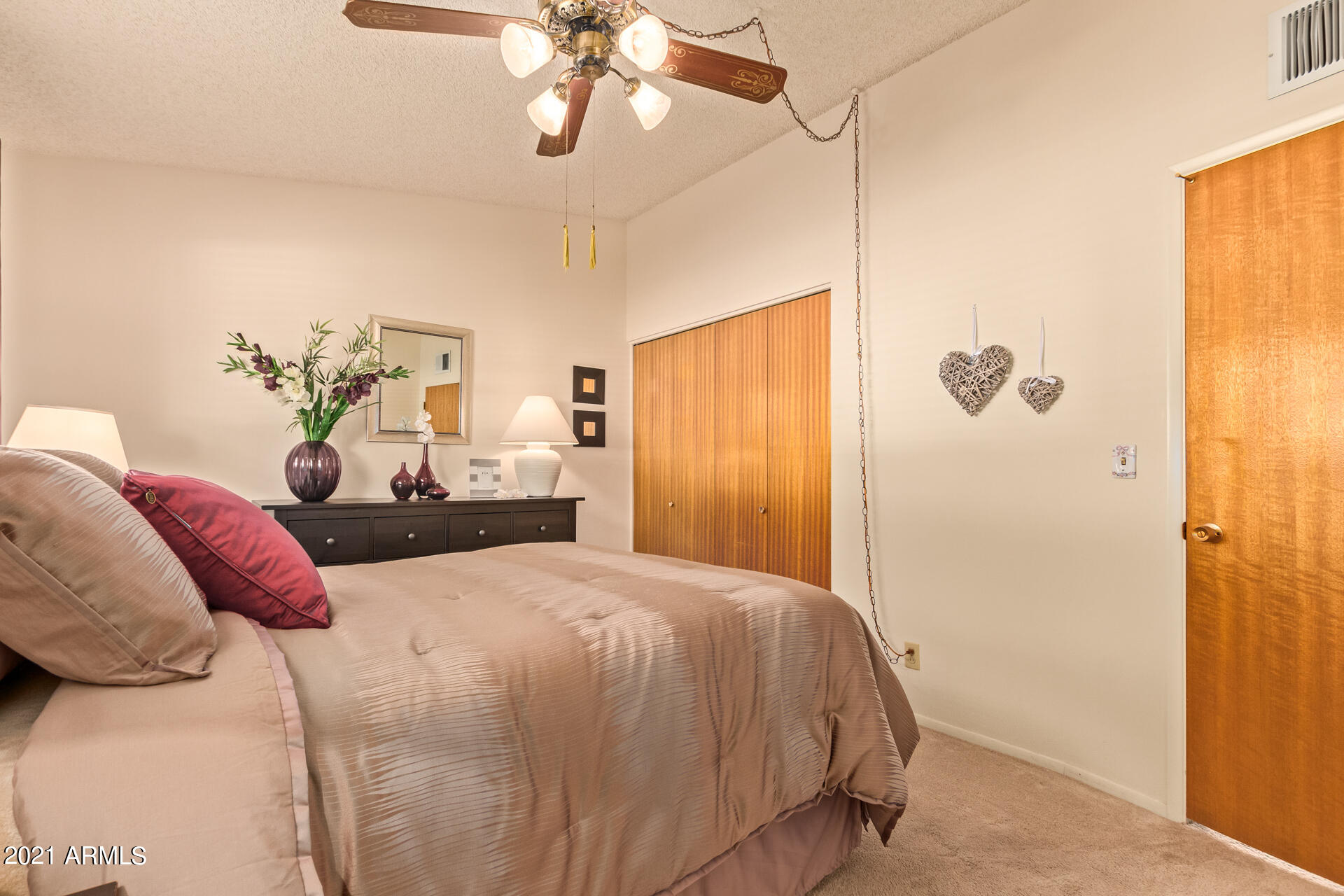 2907 West Charter Oak Road Phoenix, AZ 85029 - Photo 13 of 26 0013-13 - Charter Oak
