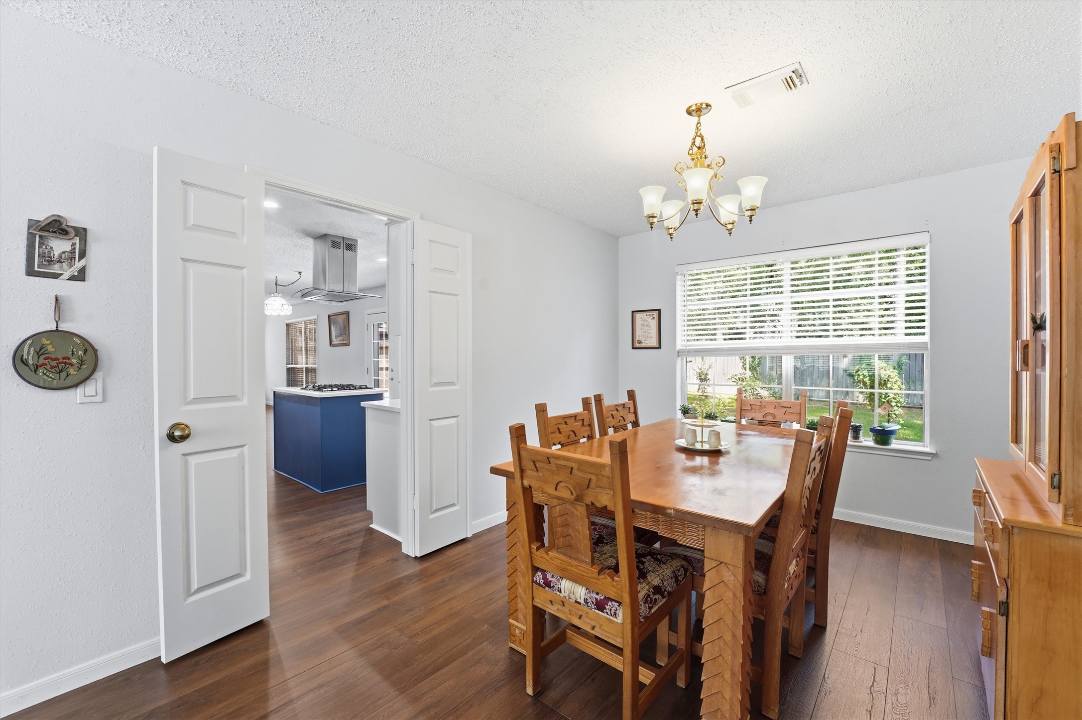42 Fire Flicker Place Spring, TX 77381 - Photo 15 of 39 Gallery Image 15