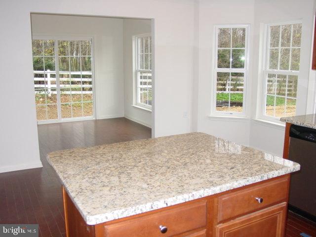 1977 Speedwell Road, Unit 5062 Lancaster, PA 17601 - Photo 5 of 15 Gallery Image 5