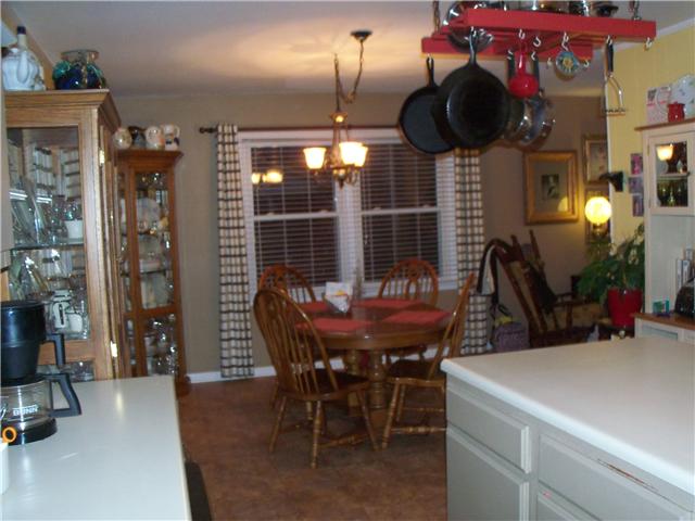 1614 Grandaddy Road Lawrenceburg, TN 38464 - Photo 7 of 18 kitchen