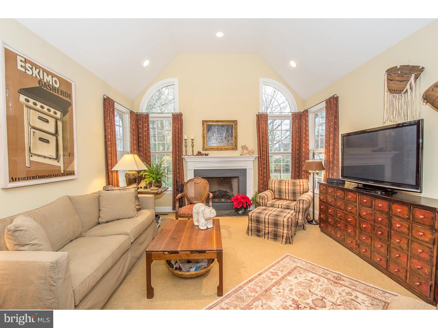 111 Minfford Road Bala Cynwyd, PA 19004 - Photo 11 of 25 Family Room