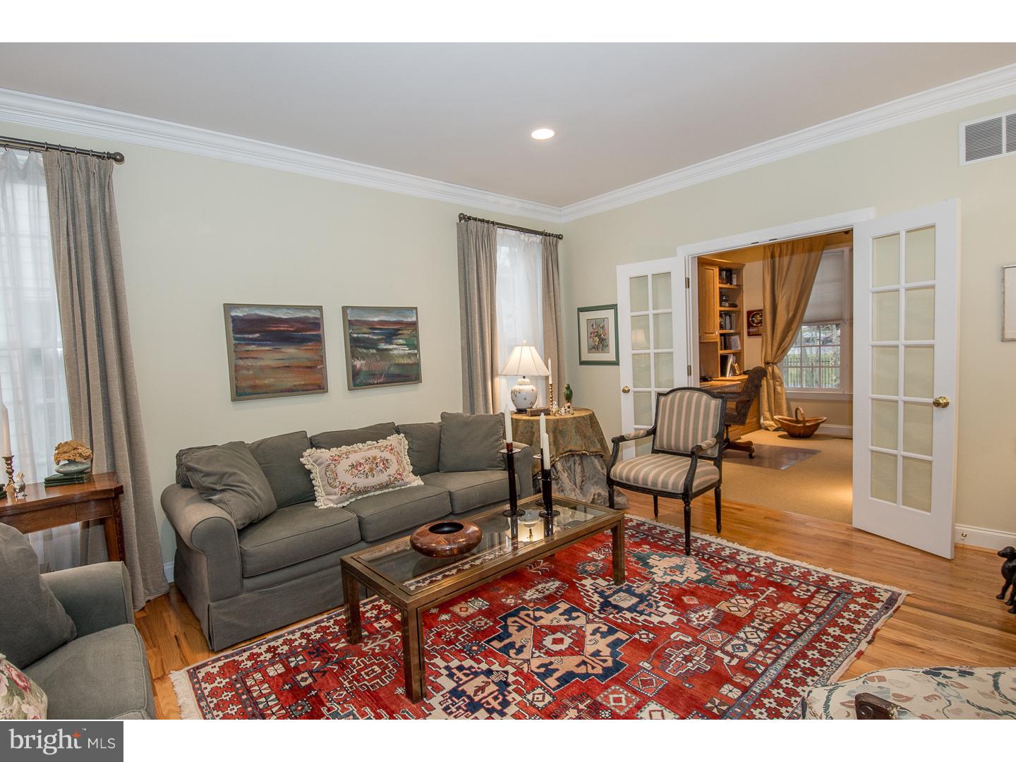 111 Minfford Road Bala Cynwyd, PA 19004 - Photo 4 of 25 Living Room