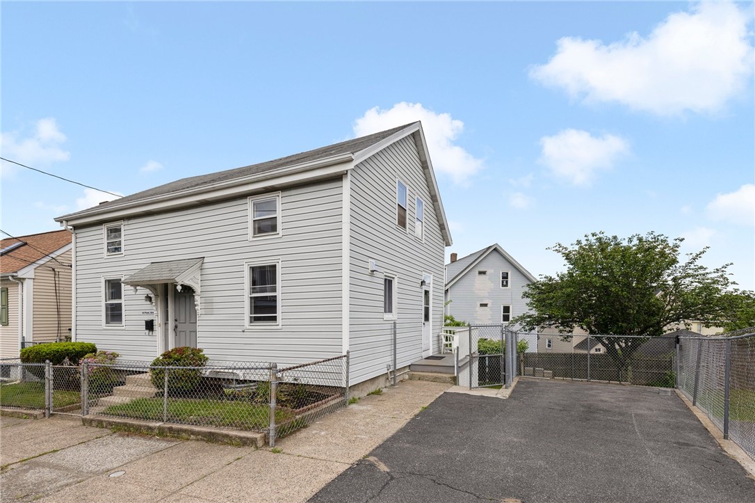 44 Pawtucket Avenue Pawtucket, RI 02860 - Photo 1 of 47