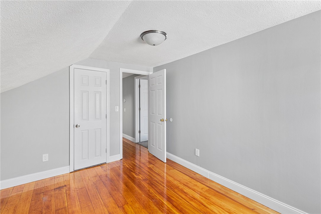 44 Pawtucket Avenue Pawtucket, RI 02860 - Photo 29 of 47