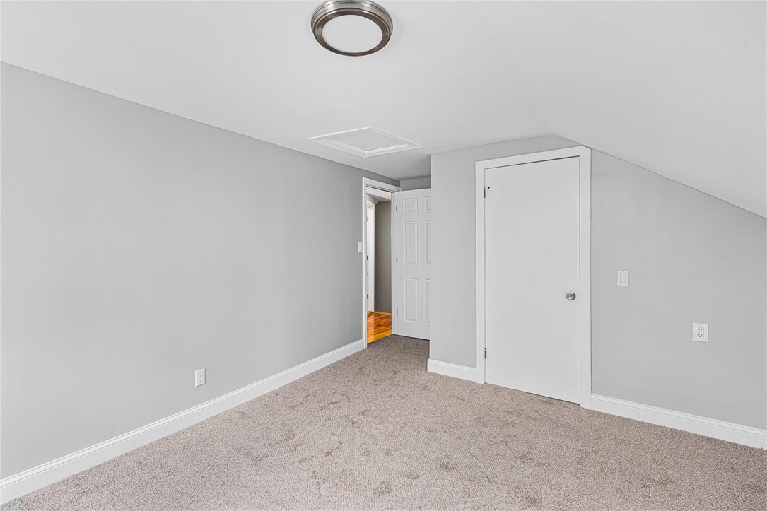 44 Pawtucket Avenue Pawtucket, RI 02860 - Photo 34 of 47