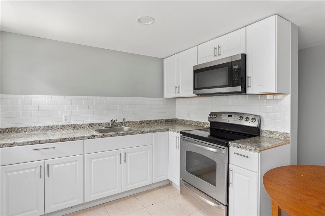 44 Pawtucket Avenue Pawtucket, RI 02860 - Photo 37 of 47