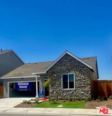 $2,700 | 3533 Chestnut Grove Lane, Shafter, CA 93263