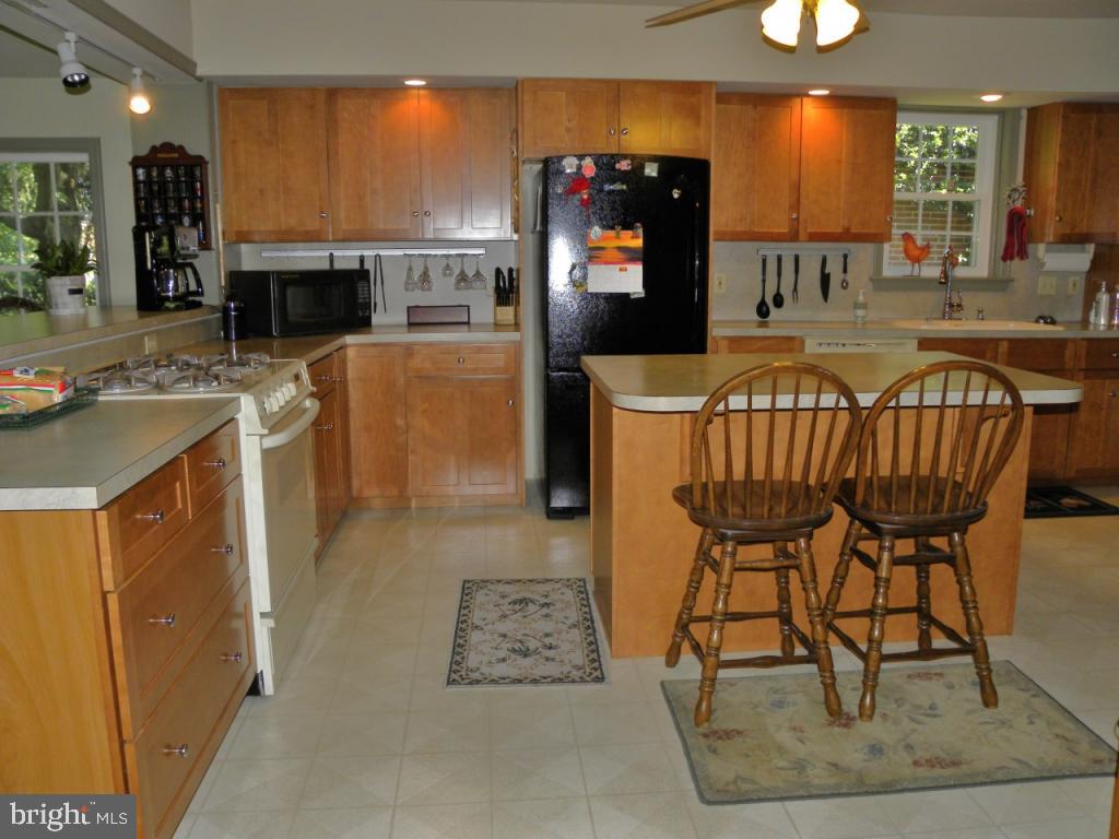 1520 Esbenshade Road Lancaster, PA 17601 - Photo 8 of 26 Gallery Image 8