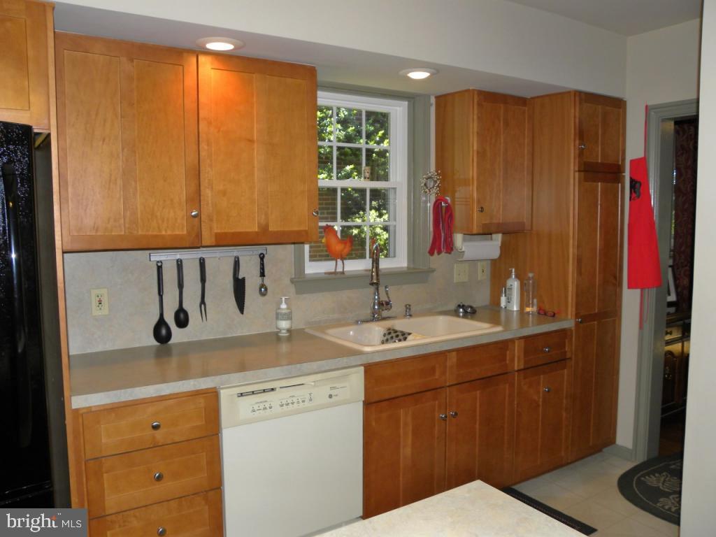 1520 Esbenshade Road Lancaster, PA 17601 - Photo 10 of 26 Gallery Image 10