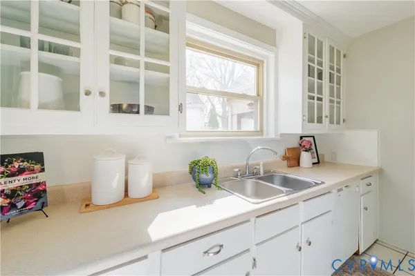 $299,950 | 1926 Seddon Road, Richmond, VA 23227