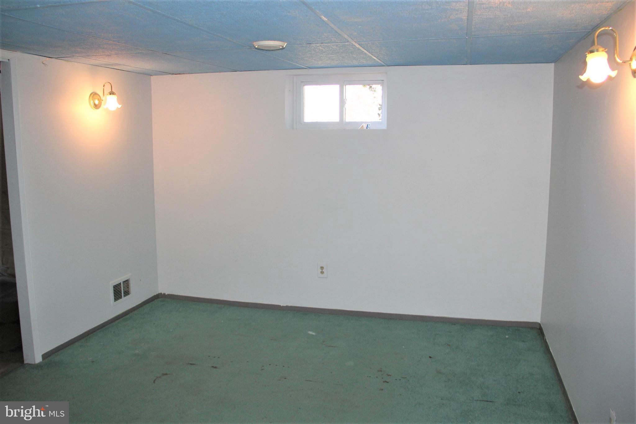 2906 Northwind Road Baltimore, MD 21234 - Photo 36 of 45 Family Room Lower Level