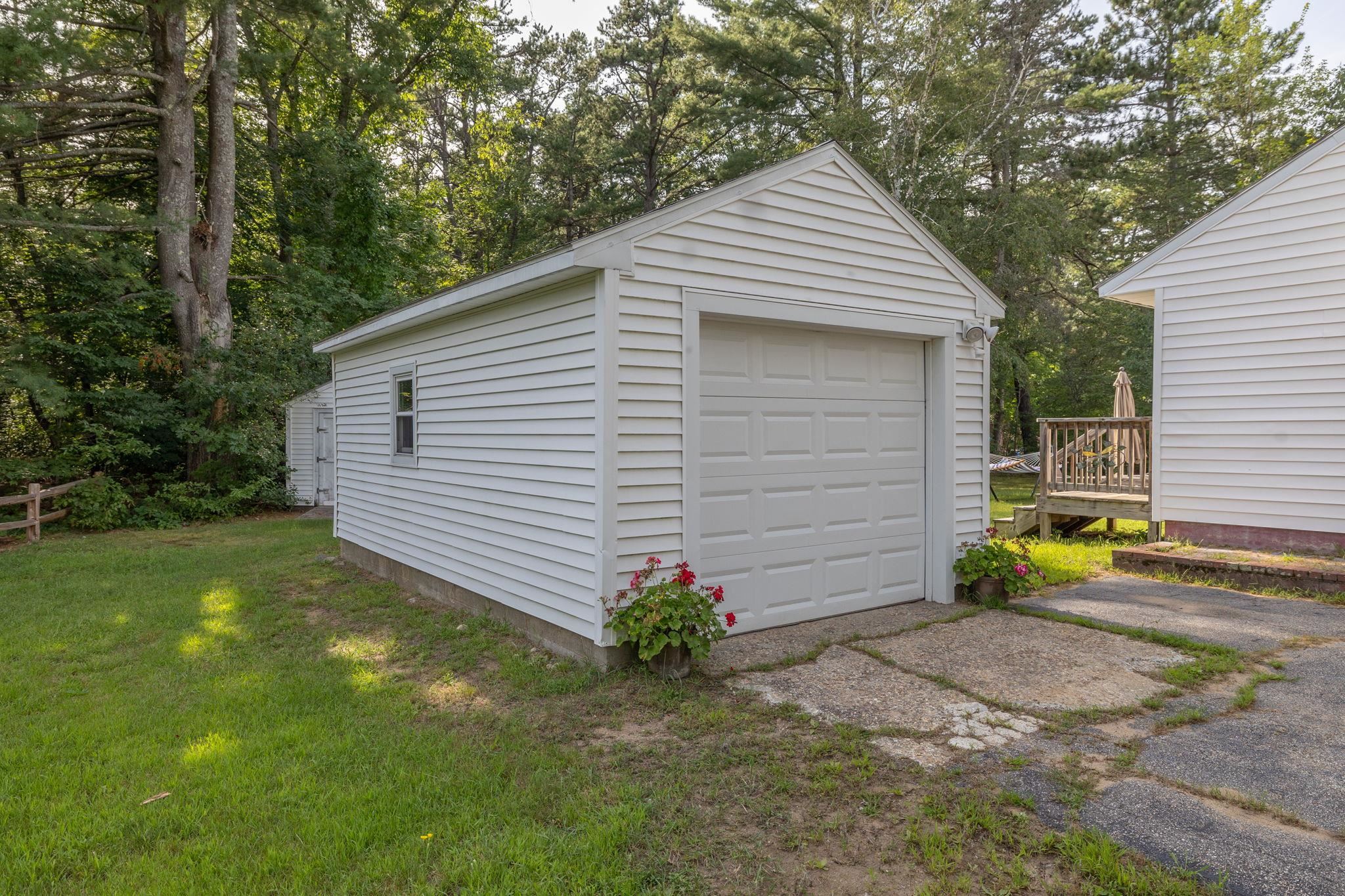222 Airport Road Concord, NH 03301 - Photo 6 of 38