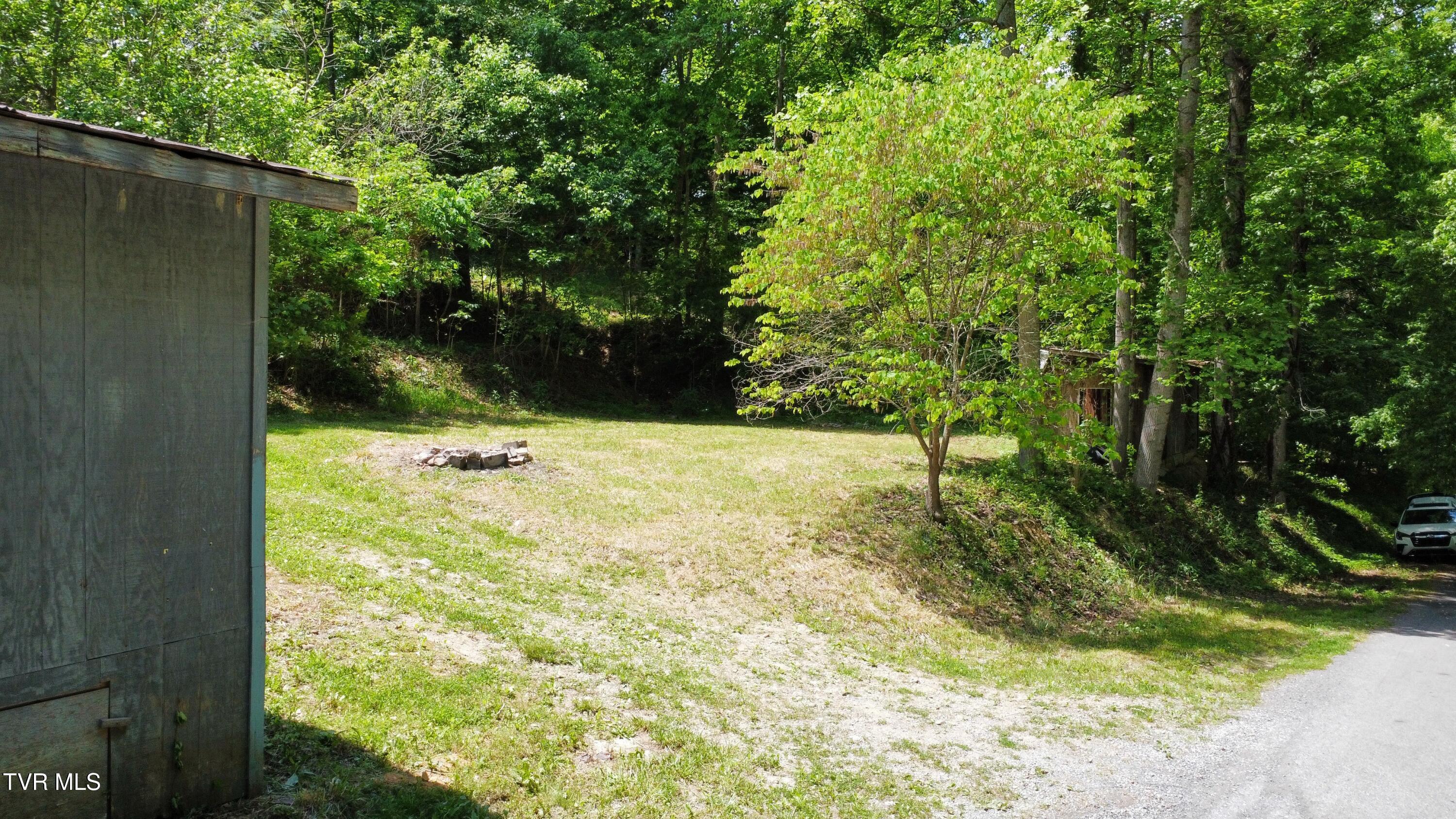 125 Fiddler Road Surgoinsville, TN 37873 - Photo 5 of 24 dji_fly_20240505_140812_857_171493249897