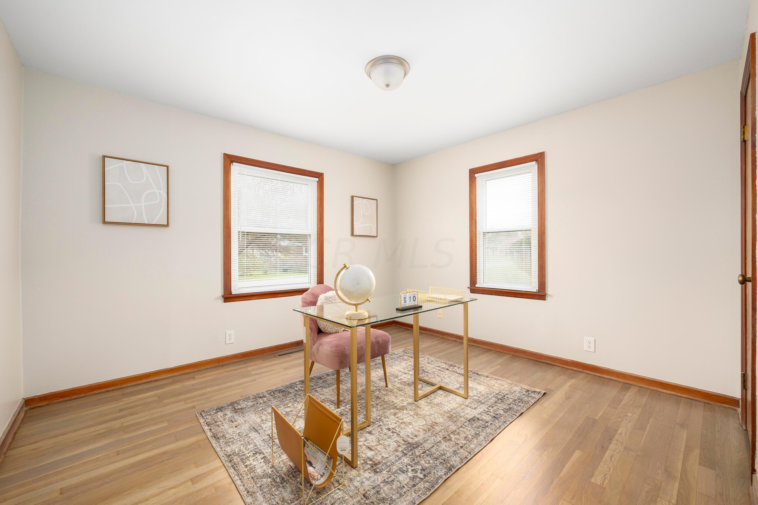 2695 Edgevale Road Columbus, OH 43221 - Photo 21 of 52 Bedroom 2