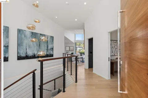 $3,995,000 | 26 Ronada Avenue, Piedmont, CA 94611