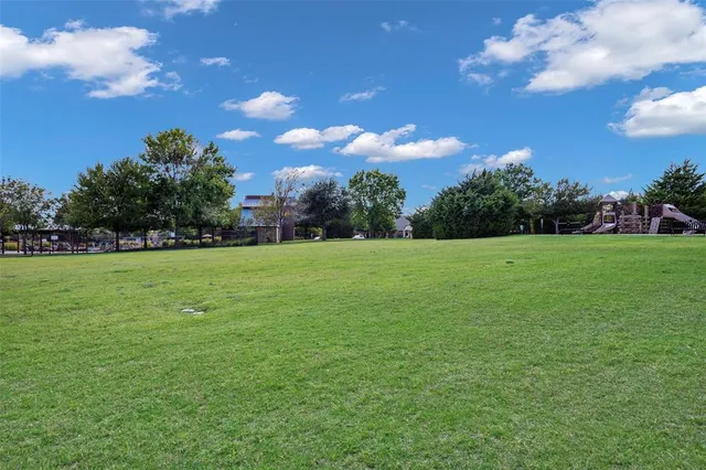 a view of a golf course
