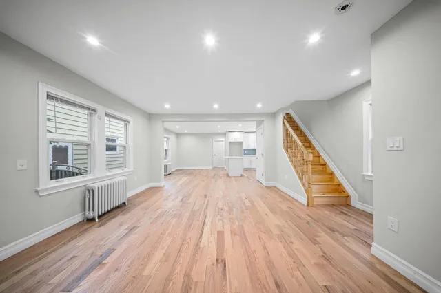 $879,000 | 110-28 213th Street | Bellaire Estates