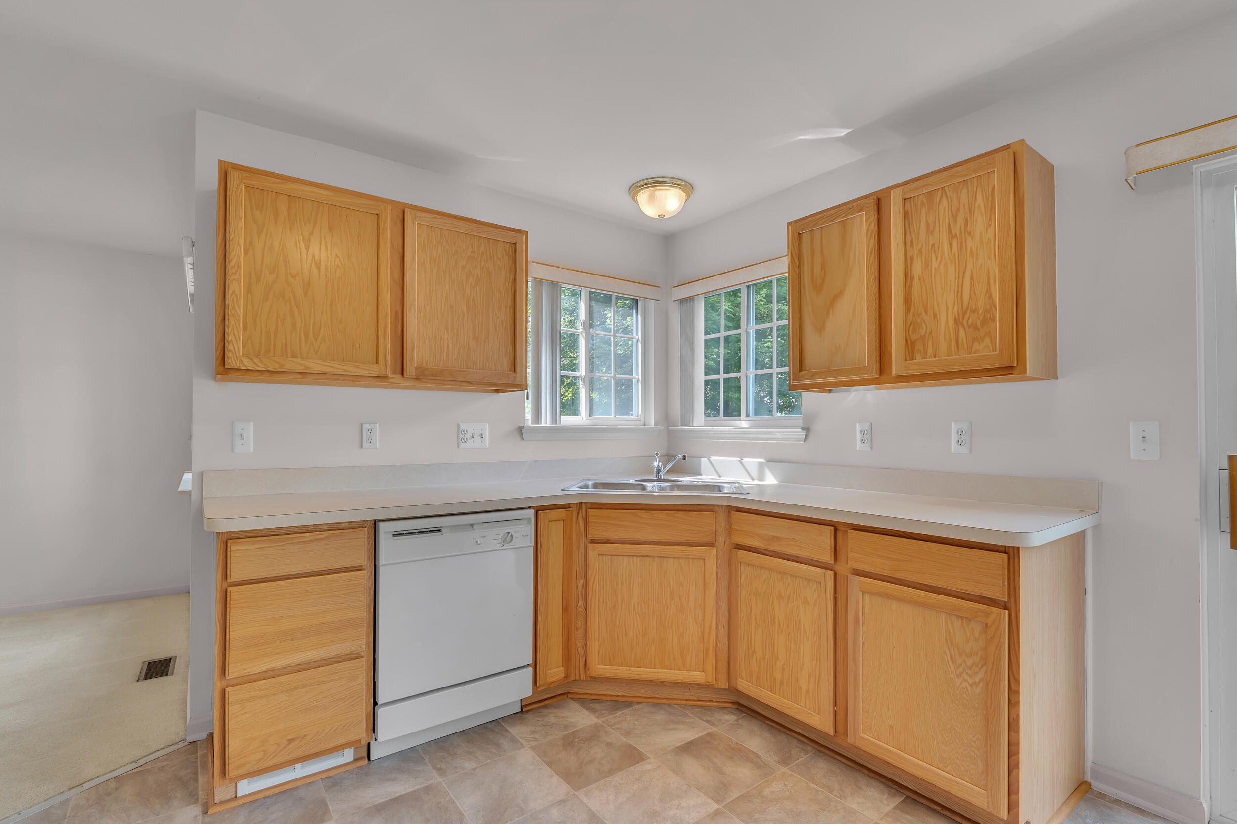 4154 Strathmore Lane Canton, MI 48188 - Photo 18 of 51 strathmore-17