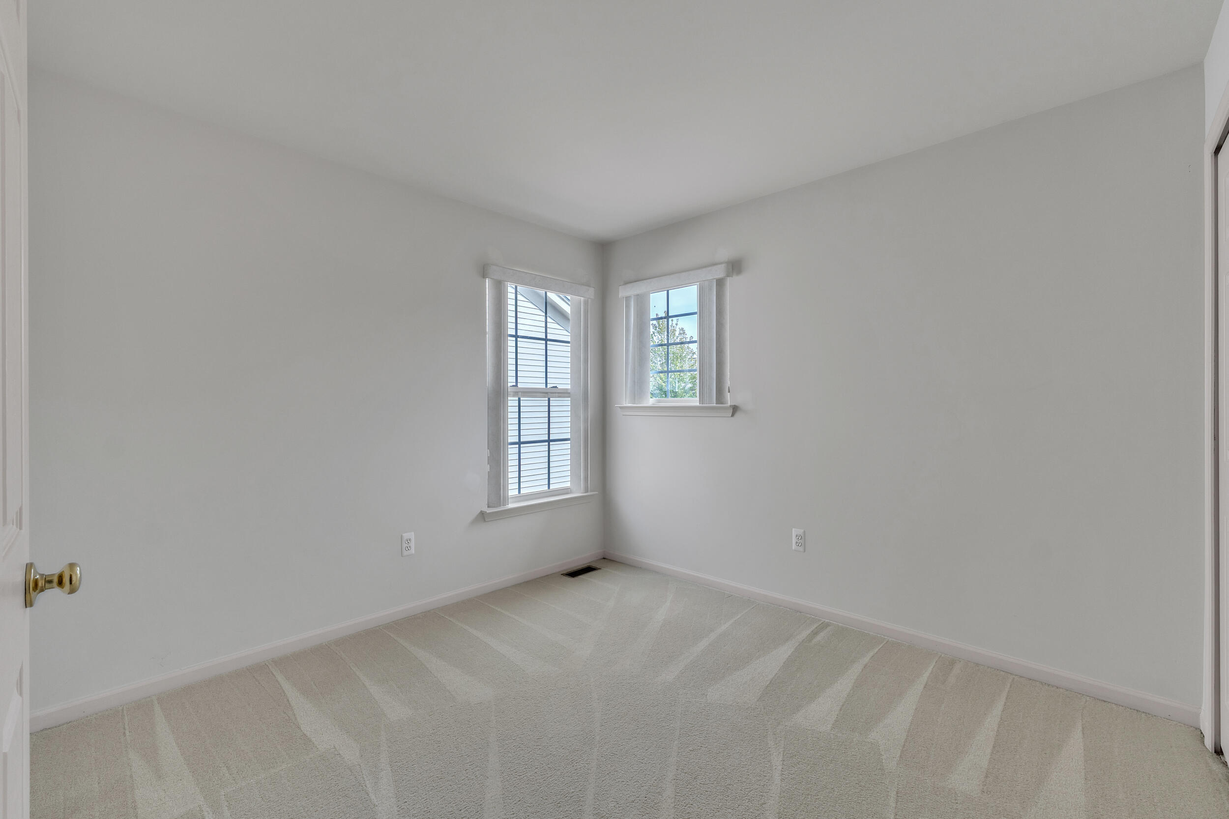 4154 Strathmore Lane Canton, MI 48188 - Photo 31 of 51 strathmore-29