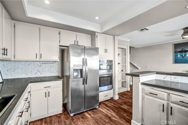 $1,040,000 | 16501 Bordeaux Lane, Unit 211, Huntington Beach, CA 92649