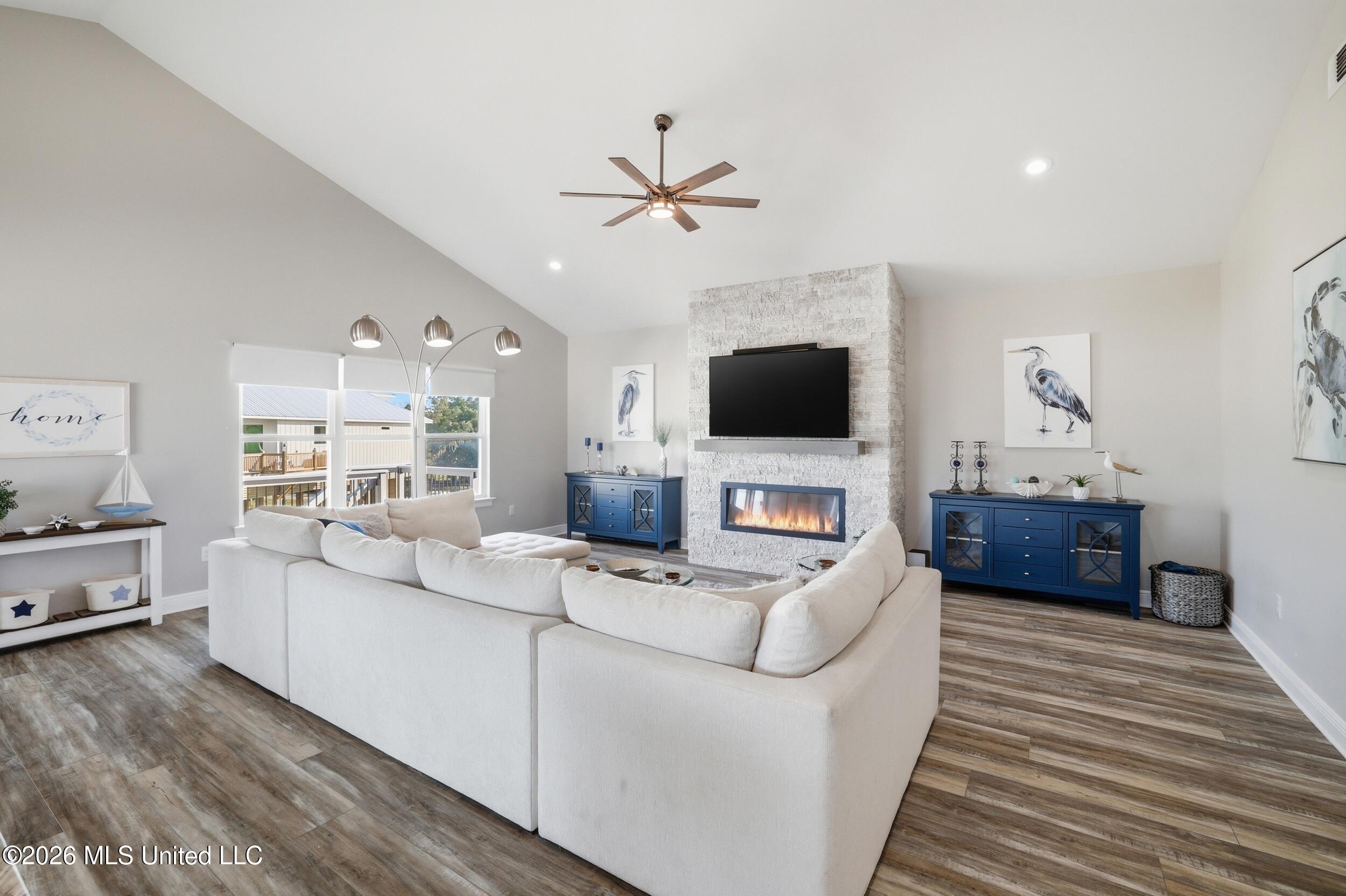 10093 East Shorecrest Road Biloxi, MS 39532 - Photo 11 of 56 18_r6__5237_with_fire