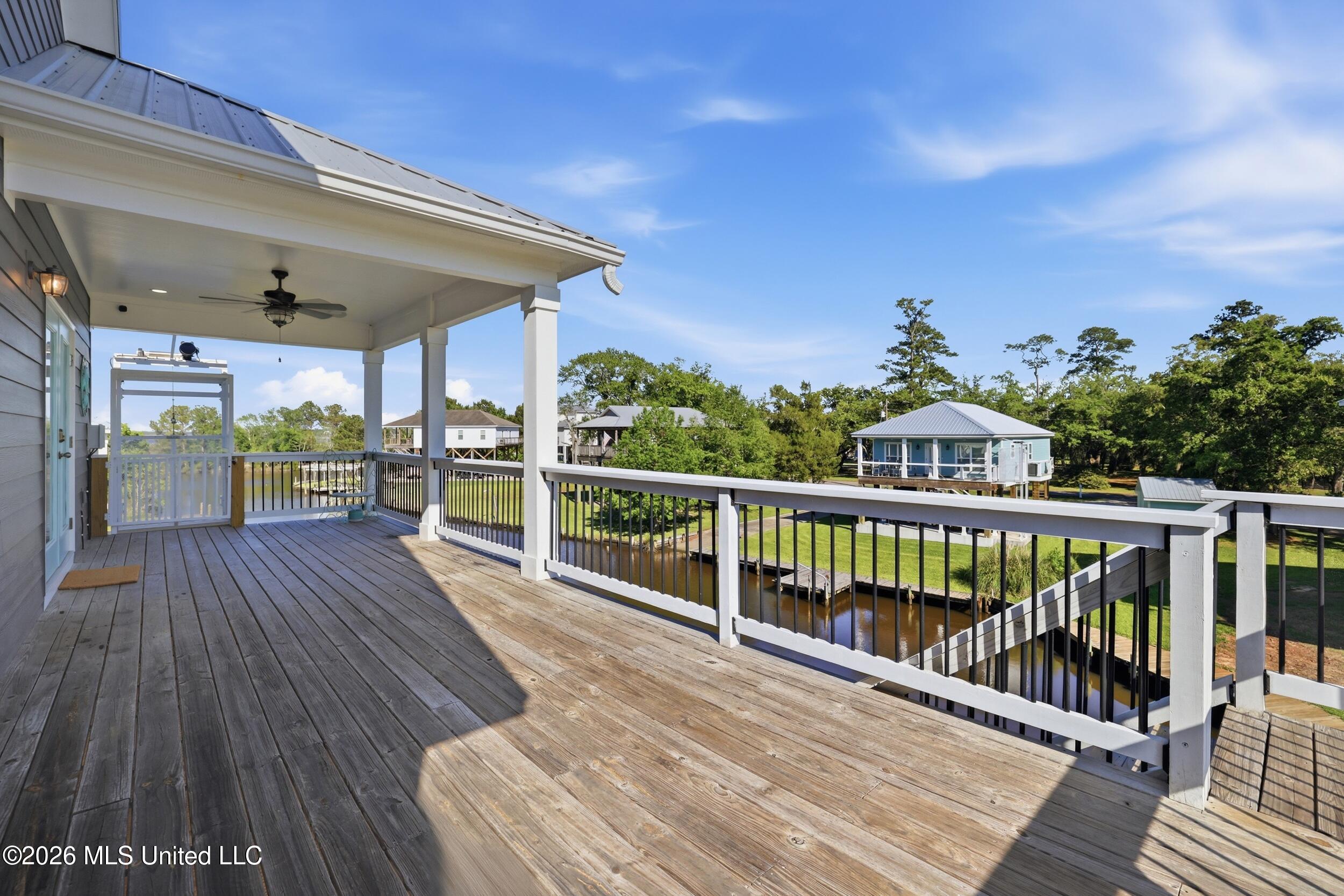 10093 East Shorecrest Road Biloxi, MS 39532 - Photo 40 of 56 61_r6__5059