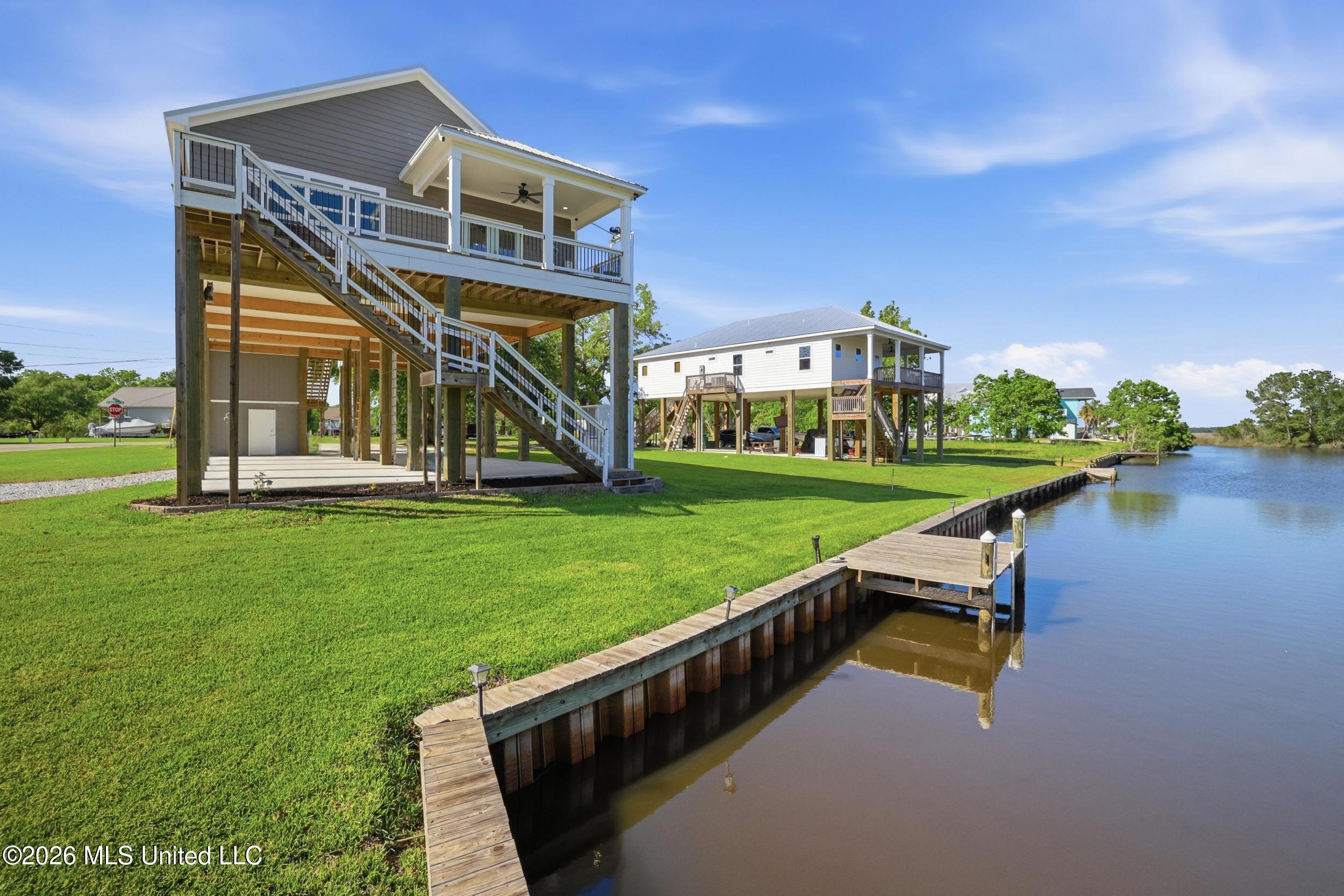 10093 East Shorecrest Road Biloxi, MS 39532 - Photo 51 of 56 79_r6__4992_autoremove_31005697