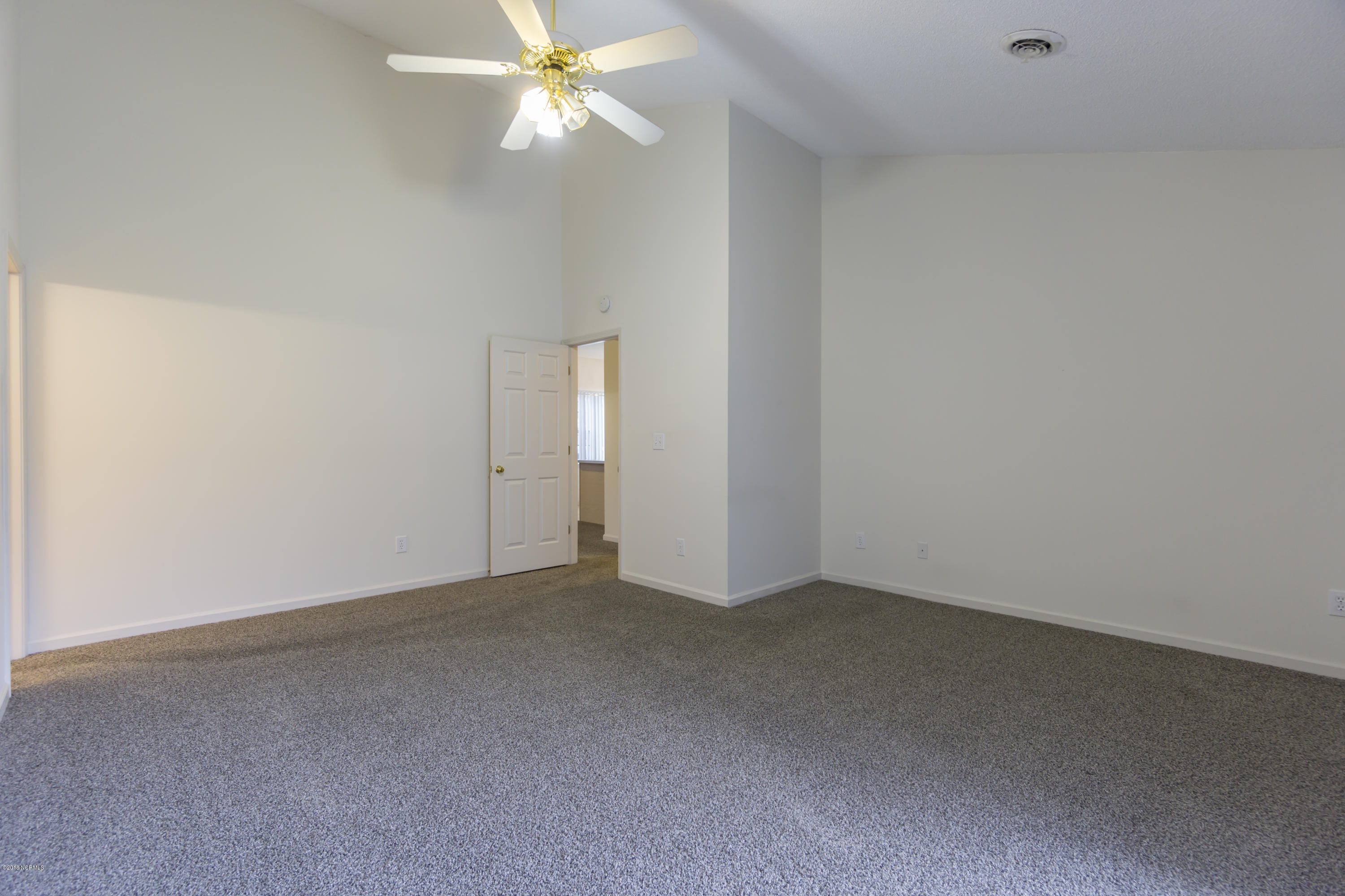2108 White Road Wilmington, NC 28411 - Photo 8 of 21 P2-6