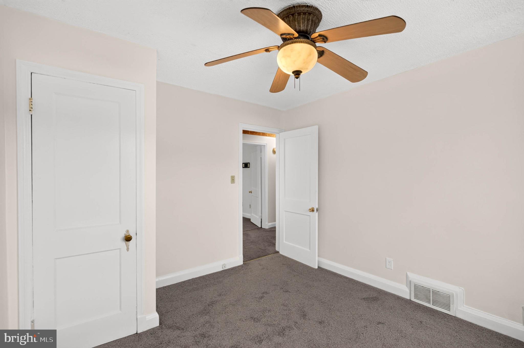 827 St Dunstans Road Baltimore, MD 21212 - Photo 36 of 40 Gallery Image 36