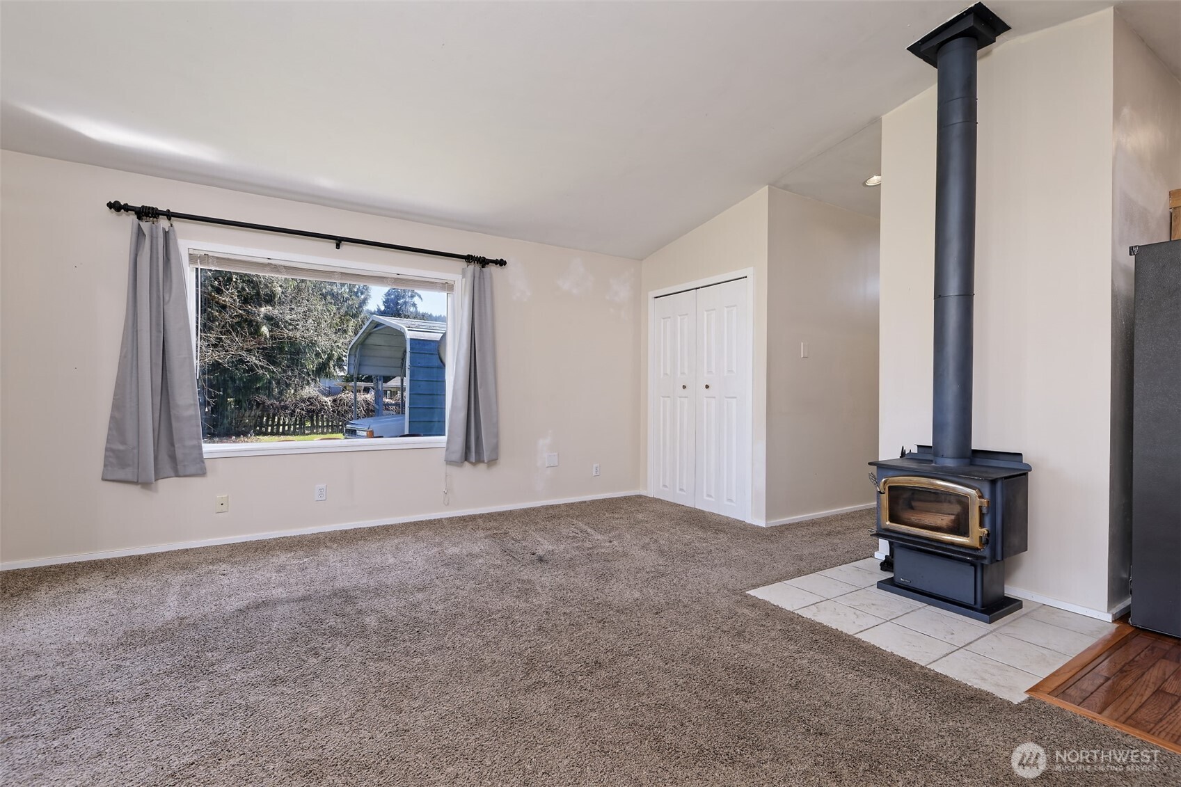 30 Brook Place Tahuya, WA 98588 - Photo 26 of 40 an empty room with windows