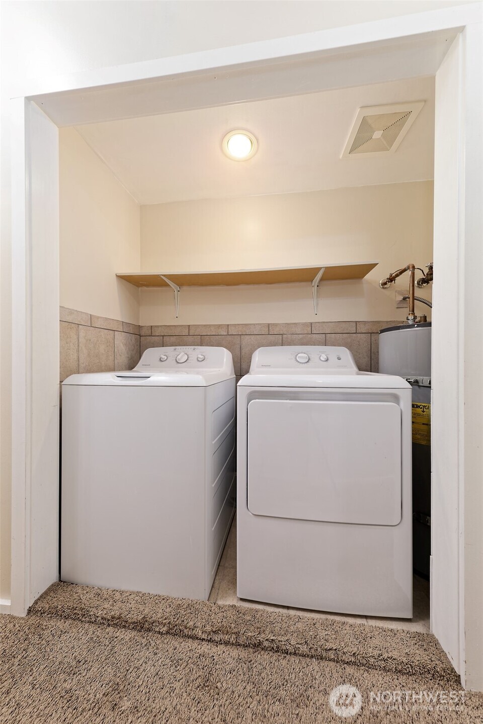 30 Brook Place Tahuya, WA 98588 - Photo 35 of 40 a utility room with dryer and washer