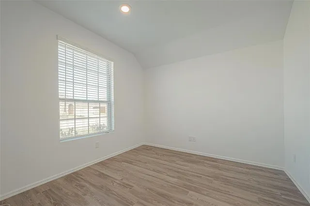 $2,000 | 5528 Knox Landing Drive, Rosenberg, TX 77469