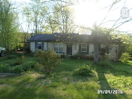 220 Rosson Road Pulaski, TN 38478 - Photo 1 of 19 Gallery Image 1