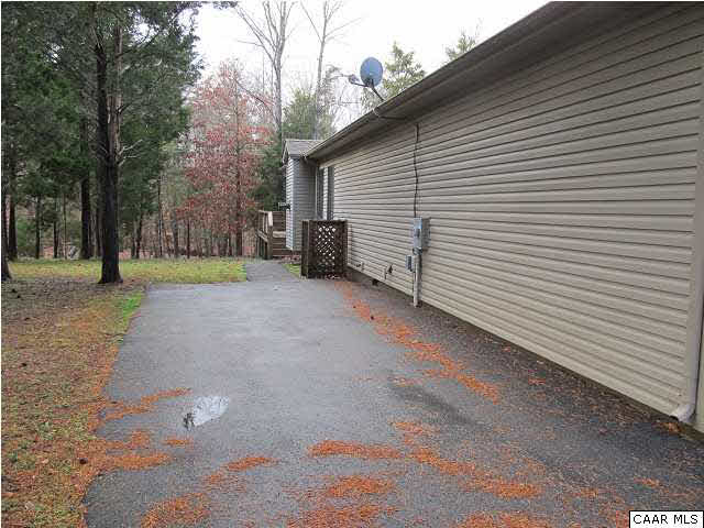4 Slice Road Palmyra, VA 22963 - Photo 23 of 25 Side paved pad for a RV or Boat