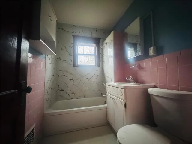 $1,500 | 20 Elm Street, Unit 102, Binghamton, NY 13905