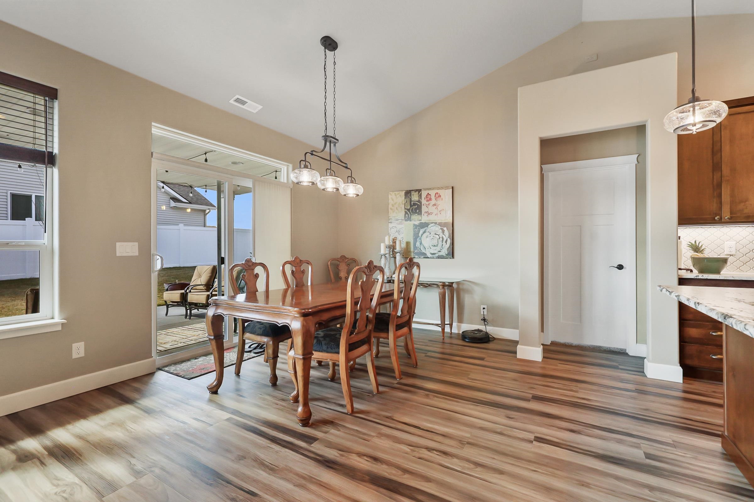 1420 South Hodges Road Spokane Valley, WA 99016 - Photo 8 of 27