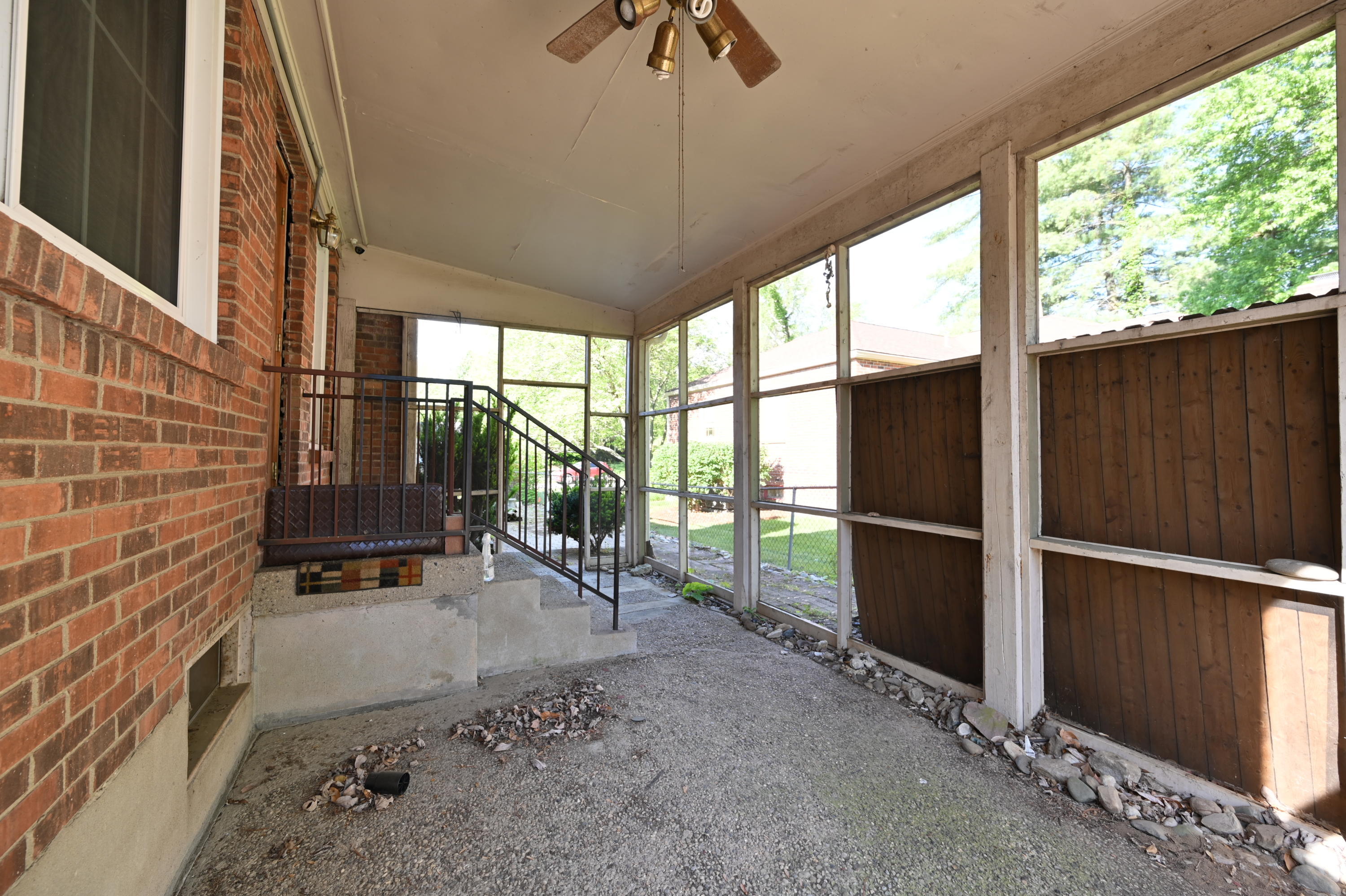 6601 Tottenham Road Louisville, KY 40207 - Photo 25 of 29 D04DE945-812E-4EAD-8DC2-4CCCE7D27E1C
