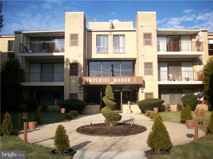 8910 Krewstown Road, Unit 103 Philadelphia, PA 19115 - Photo 1 of 17 Exterior