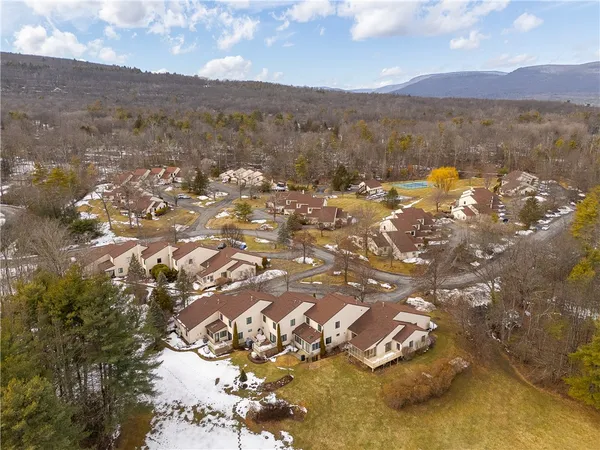 $775,000 | 31 Pond Park Road, Woodstock, NY 12498