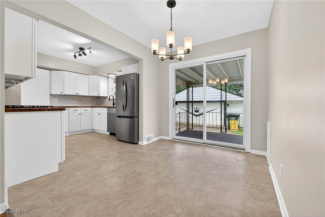 738 Sterling Road Wickliffe, OH 44092 - Photo 9 of 36 Gallery Image 9