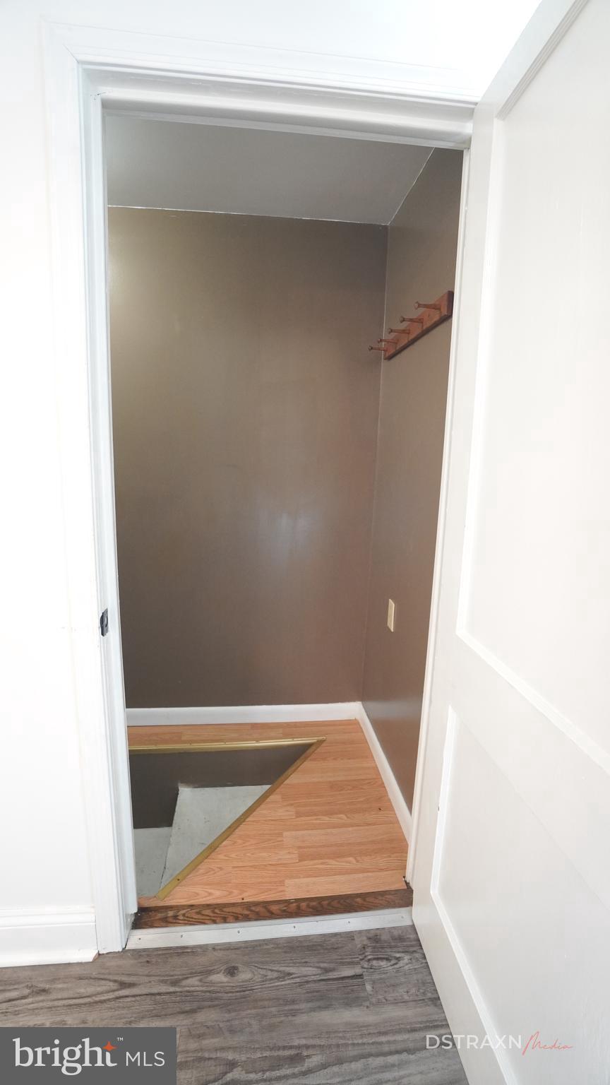 3708 Limekiln Road Sharpsburg, MD 21782 - Photo 24 of 33 a view of wooden floor