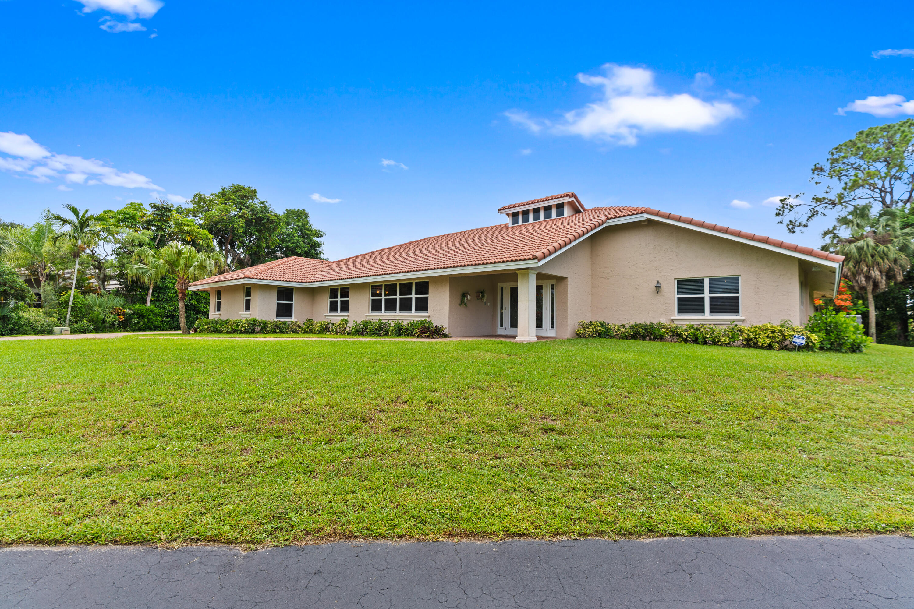 22829 Horseshoe Way Boca Raton, FL 33428 - Photo 61 of 67 DSC06792