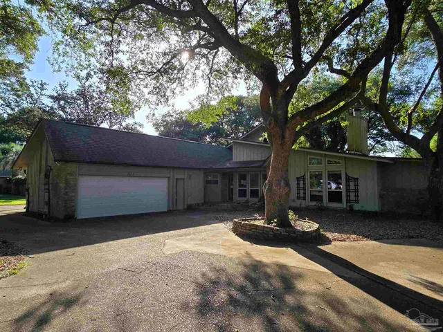 $273,600 | 7053 Gandy Drive, Navarre, FL 32566